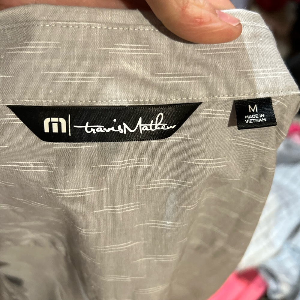 Travis Mathew Light Gray Patterned Button Down Sh… - image 3